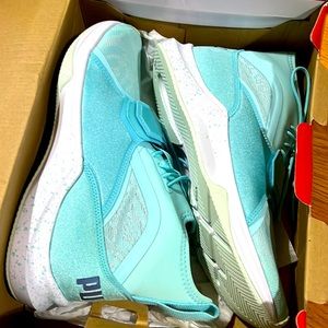 New with damaged box-Women Oceannaire Island Paradise-Blue and White